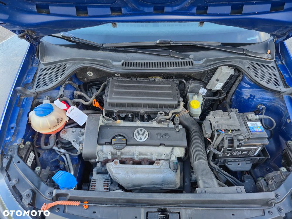 Volkswagen Polo 1.4 16V Comfortline - 5