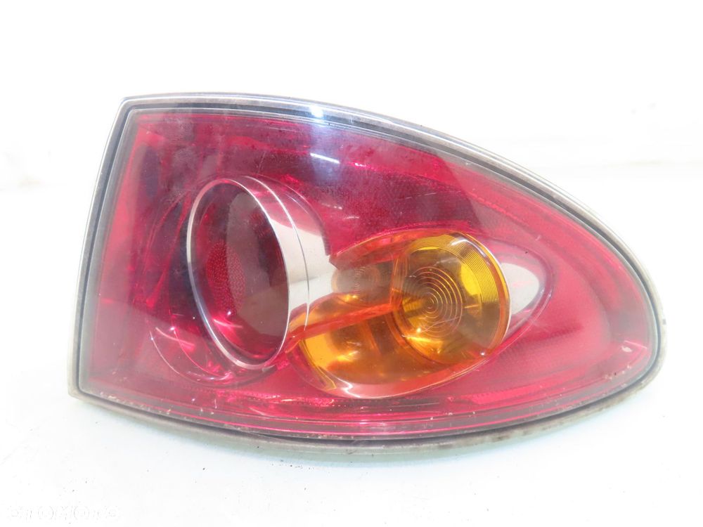 LAMPA PRAWA TYLNA SEAT CORDOBA II (6L2) - 1