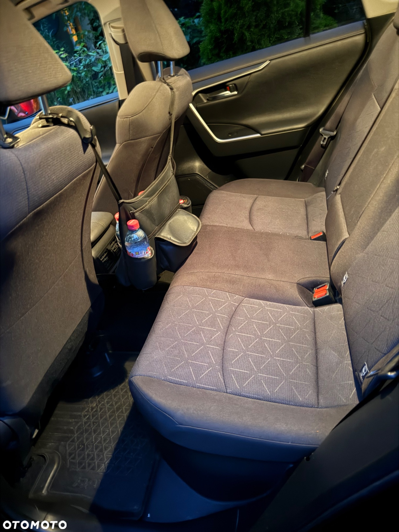 Toyota RAV4 2.5 Hybrid Active 4x2 - 8