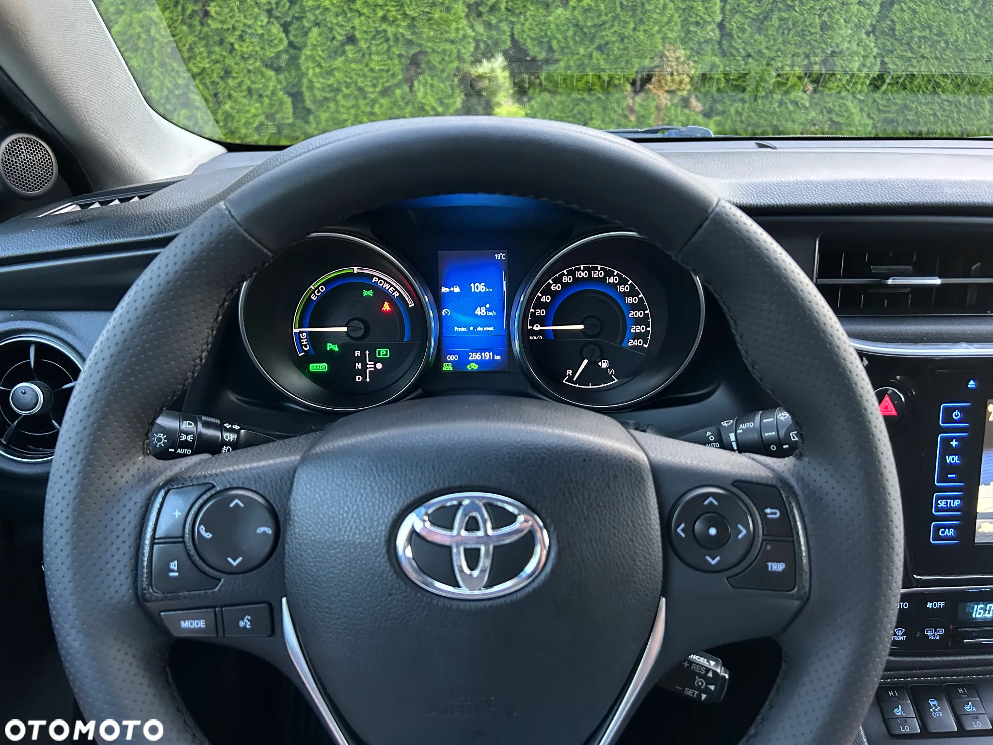 Toyota Auris Hybrid 135 Premium - 35