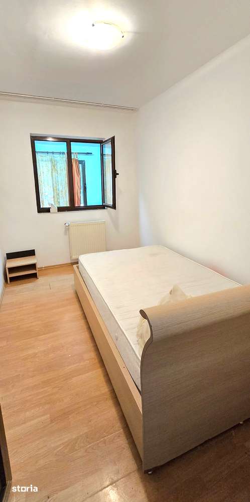 Apartament 3 camere decomandat, CT, tamplarie PVC, balcon, Galata — fotografia 3