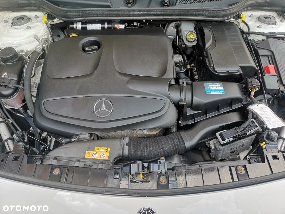 Mercedes-Benz GLA 220 4-Matic - 27
