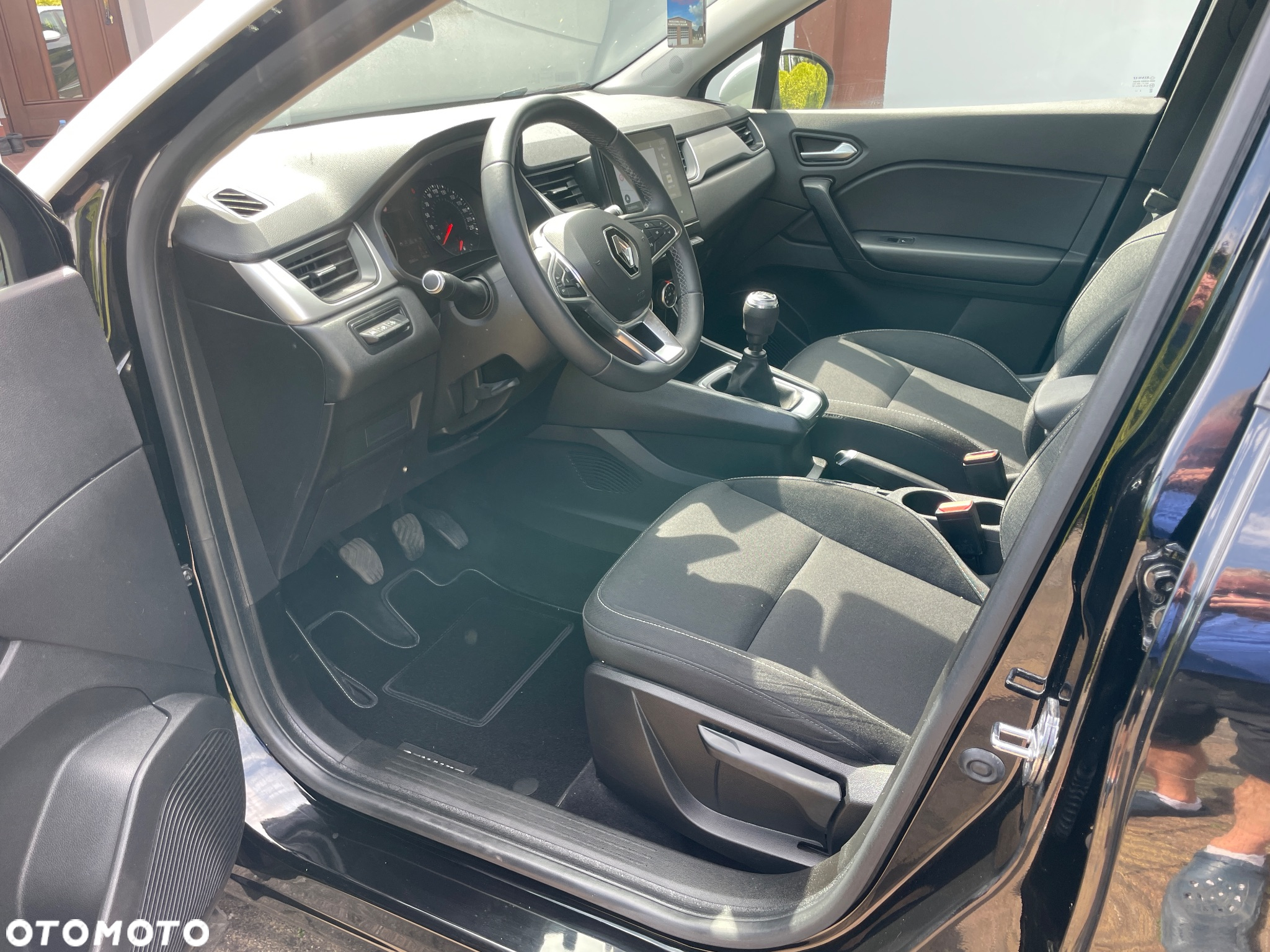 Renault Captur BLUE dCi 115 BUSINESS EDITION - 22