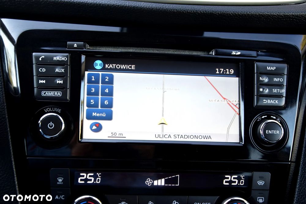 Nissan Qashqai 1.6 DIG-T Tekna - 24