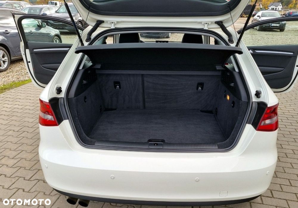 Audi A3 Sportback - 26