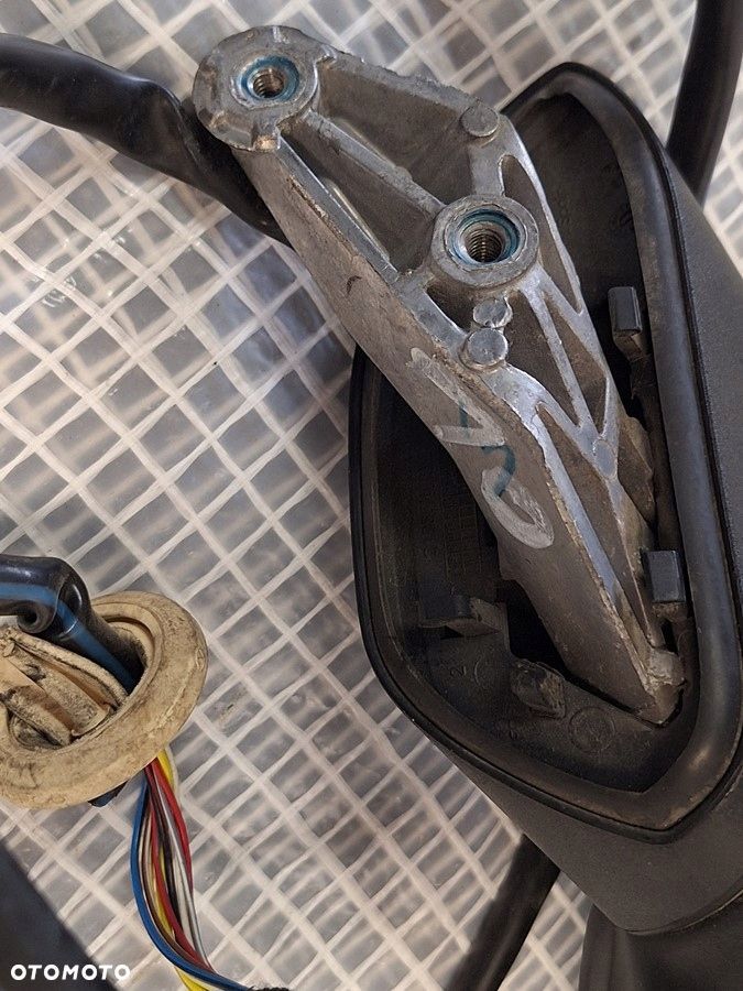 lusterko prawe  vw golf sportsvan  2014-2020 10 pin demnt europa - 6