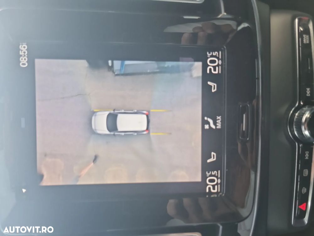 VOLVO XC40 2023 — imagine 19