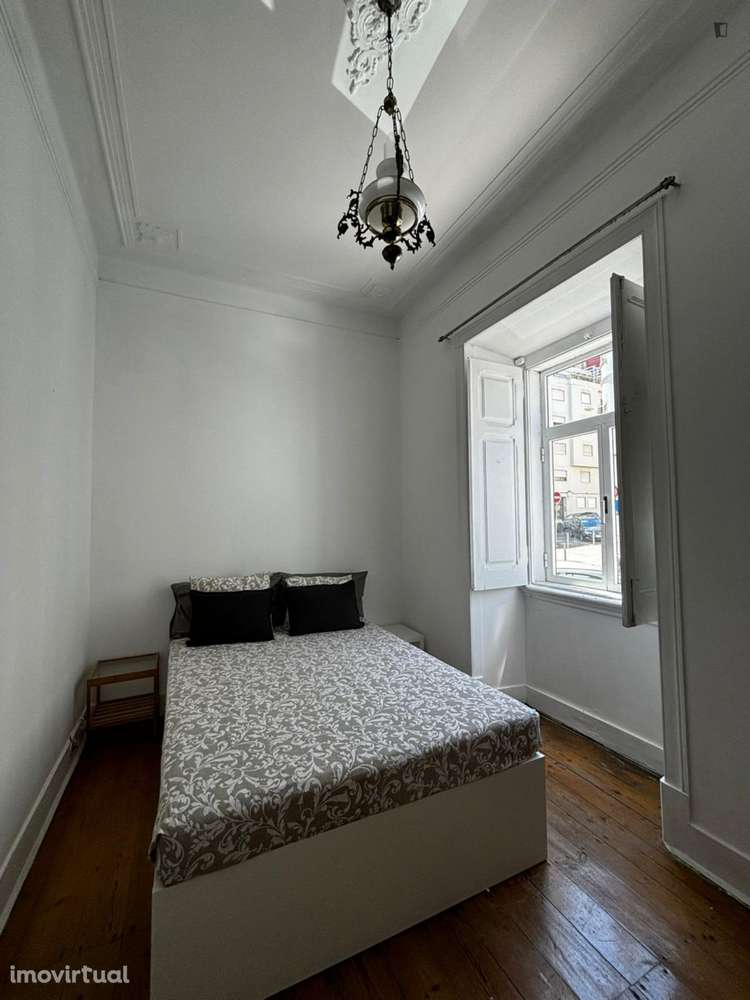 Apartamento com 2 quartos - localizado em Campo de Ourique Lisbon - Grande imagem: 3/16