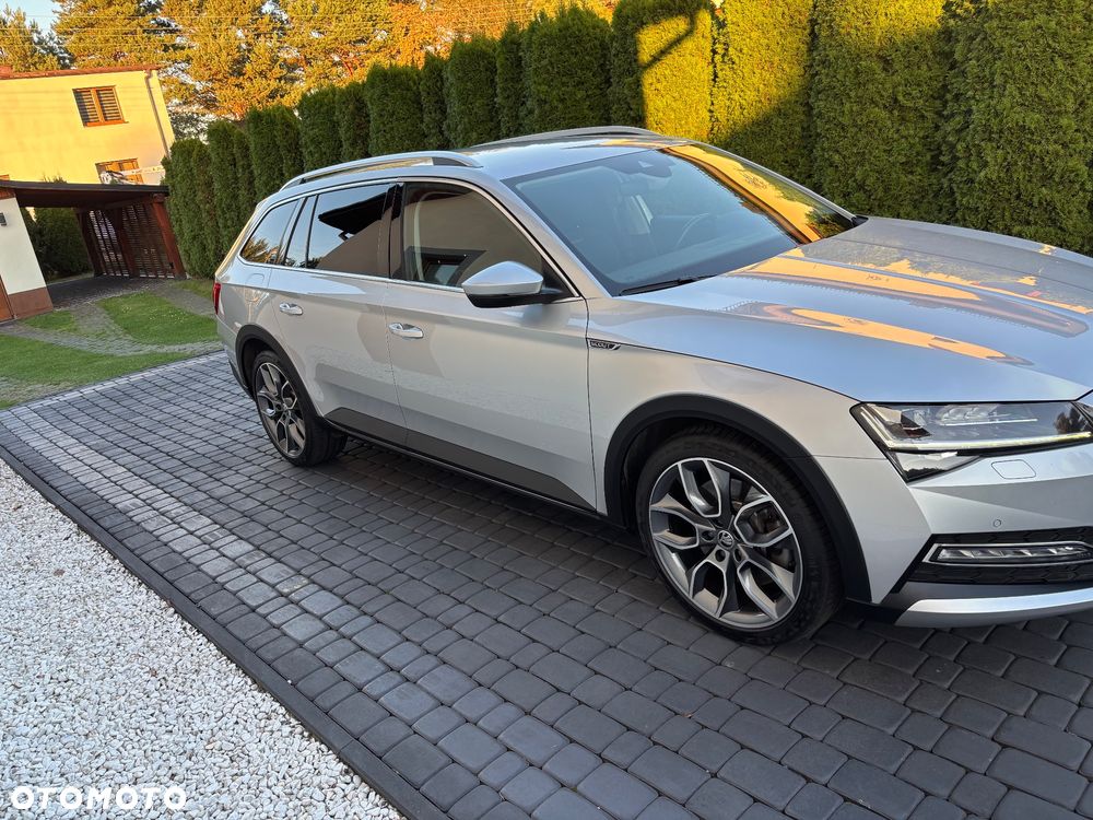 Skoda Superb 2.0 TSI 4x4 Scout DSG - 4