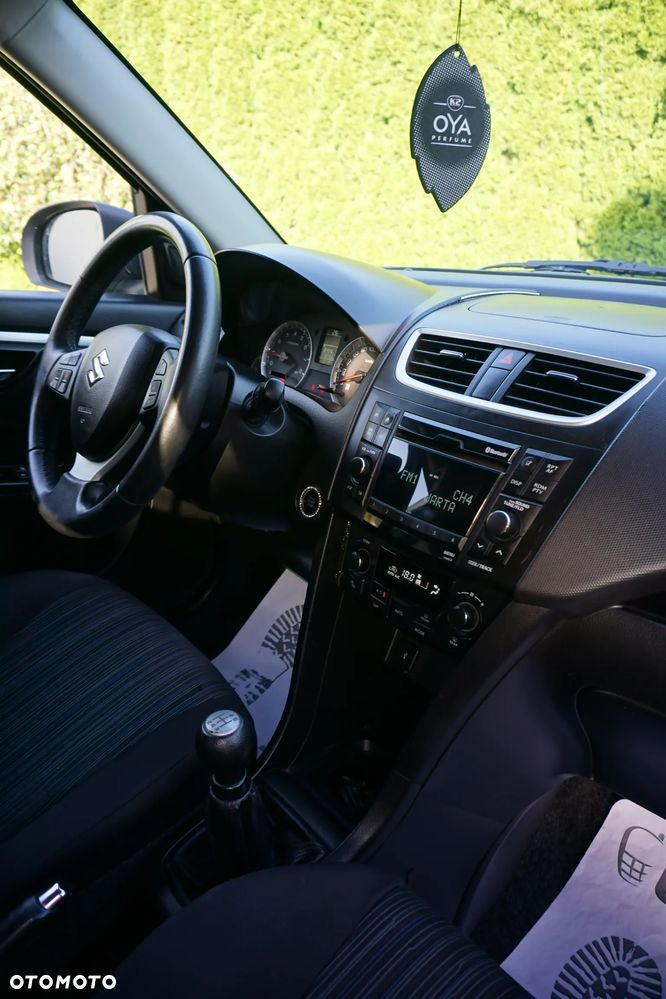 Suzuki Swift - 16