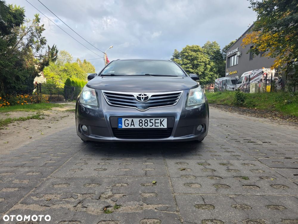 Toyota Avensis 2.0 D-4D Platinium - 3