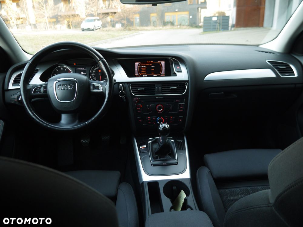 Audi A4 Avant - 18