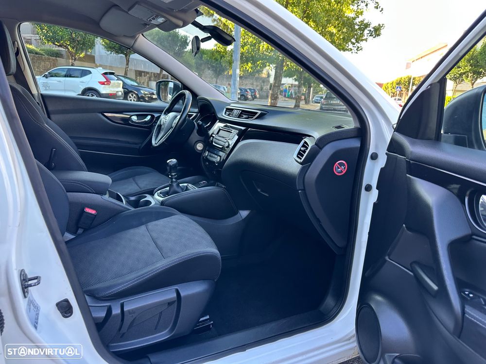 Nissan Qashqai 1.5 dCi Acenta - 37