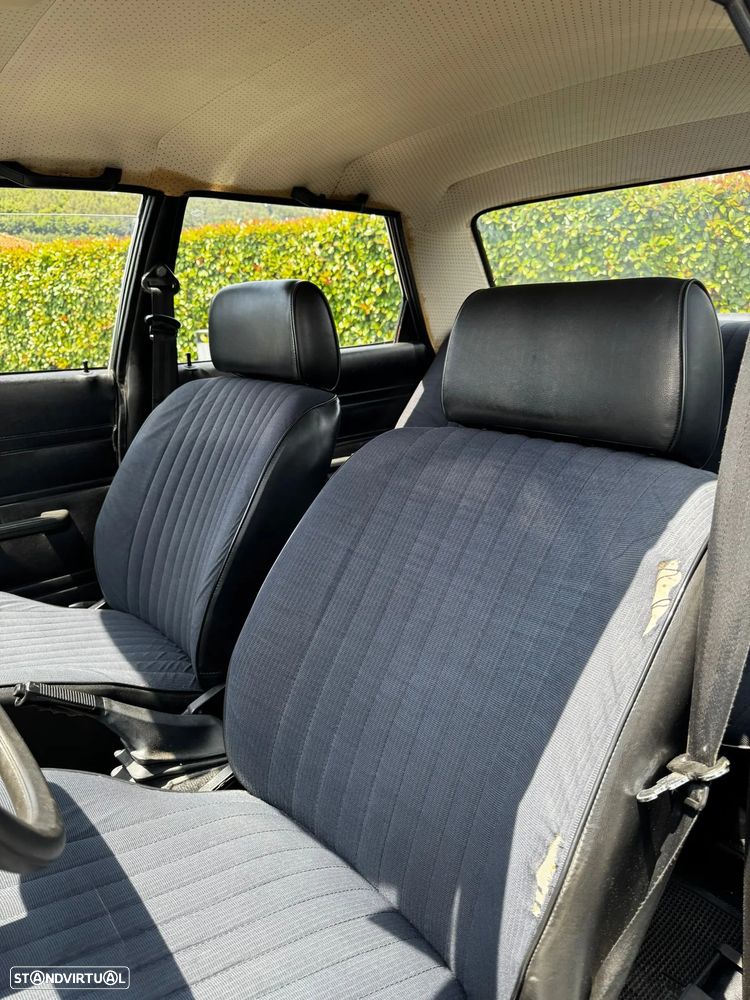 Ford Cortina - 10