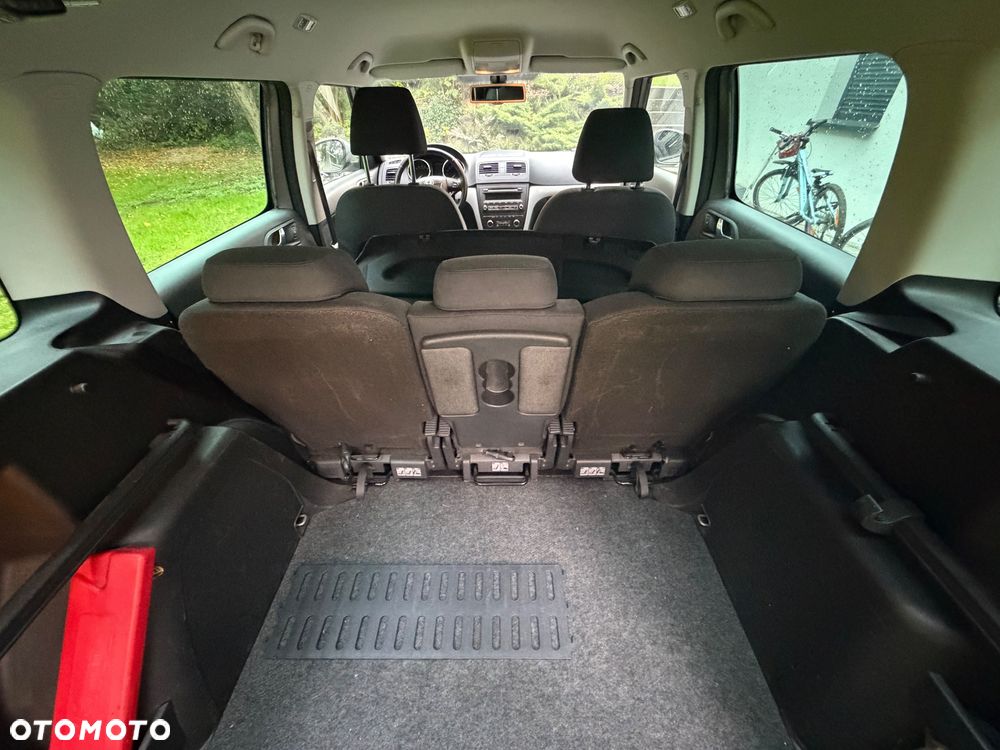 Skoda Yeti 1.6 TDI GreenLine - 8