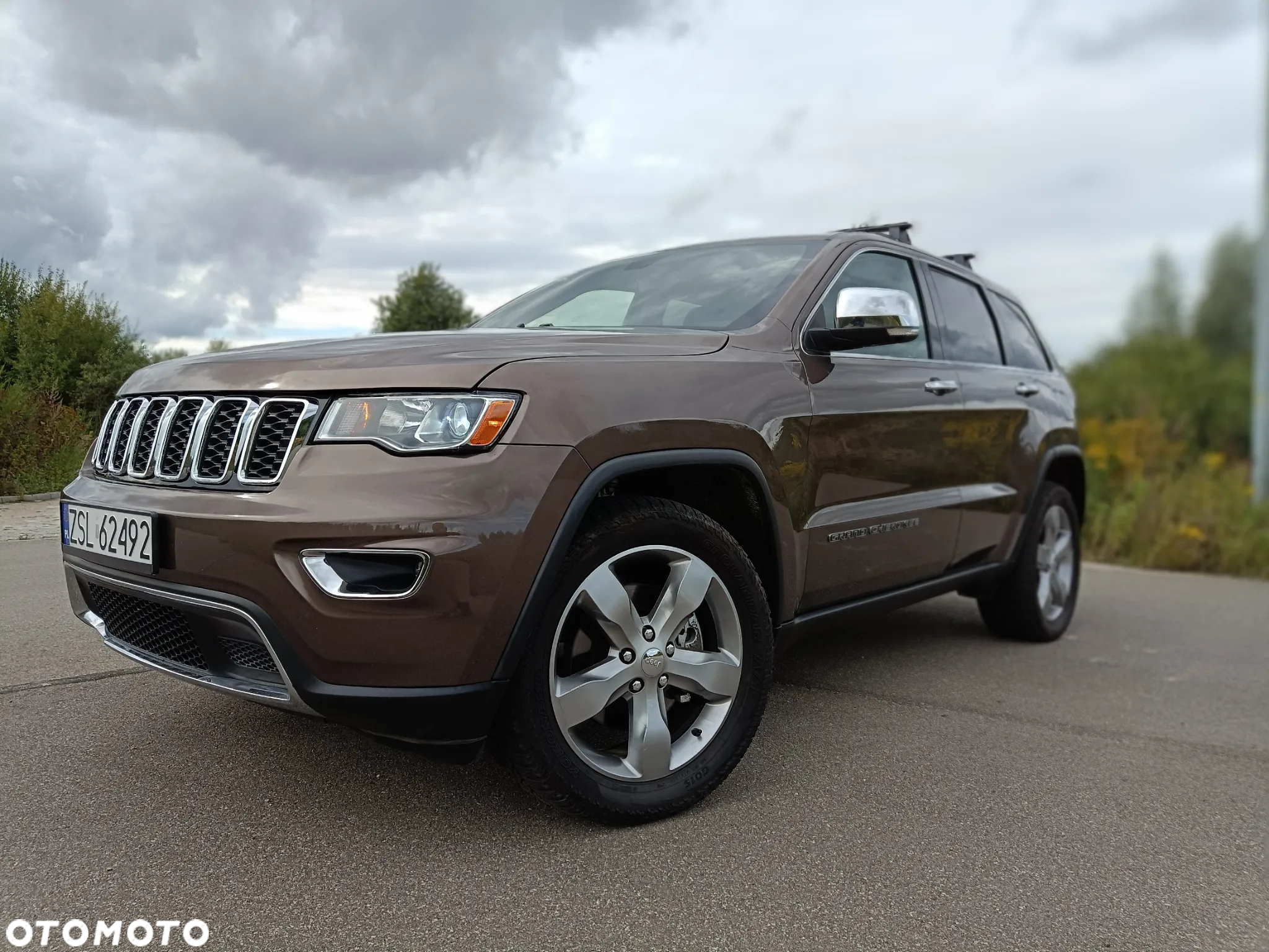 Jeep Grand Cherokee - 11