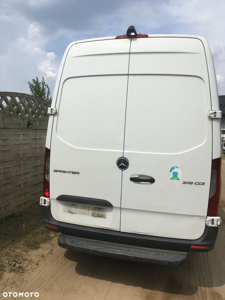 Mercedes-Benz Sprinter Max - 5