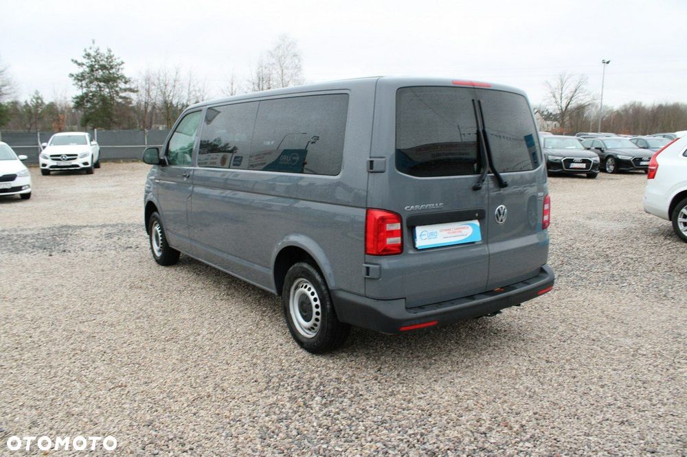 Volkswagen Caravelle - 8
