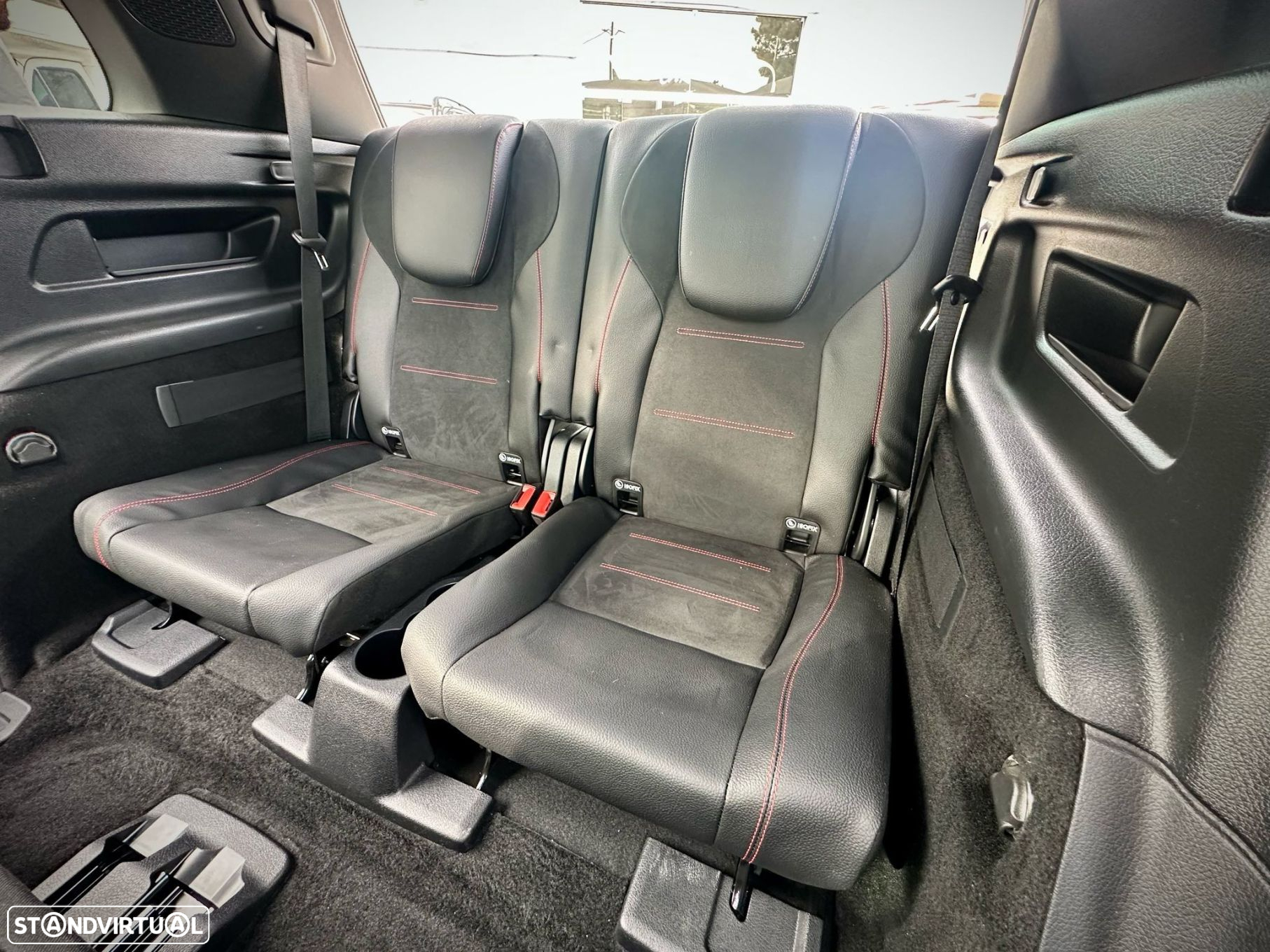 Mercedes-Benz GLB 180 d AMG Line - 15