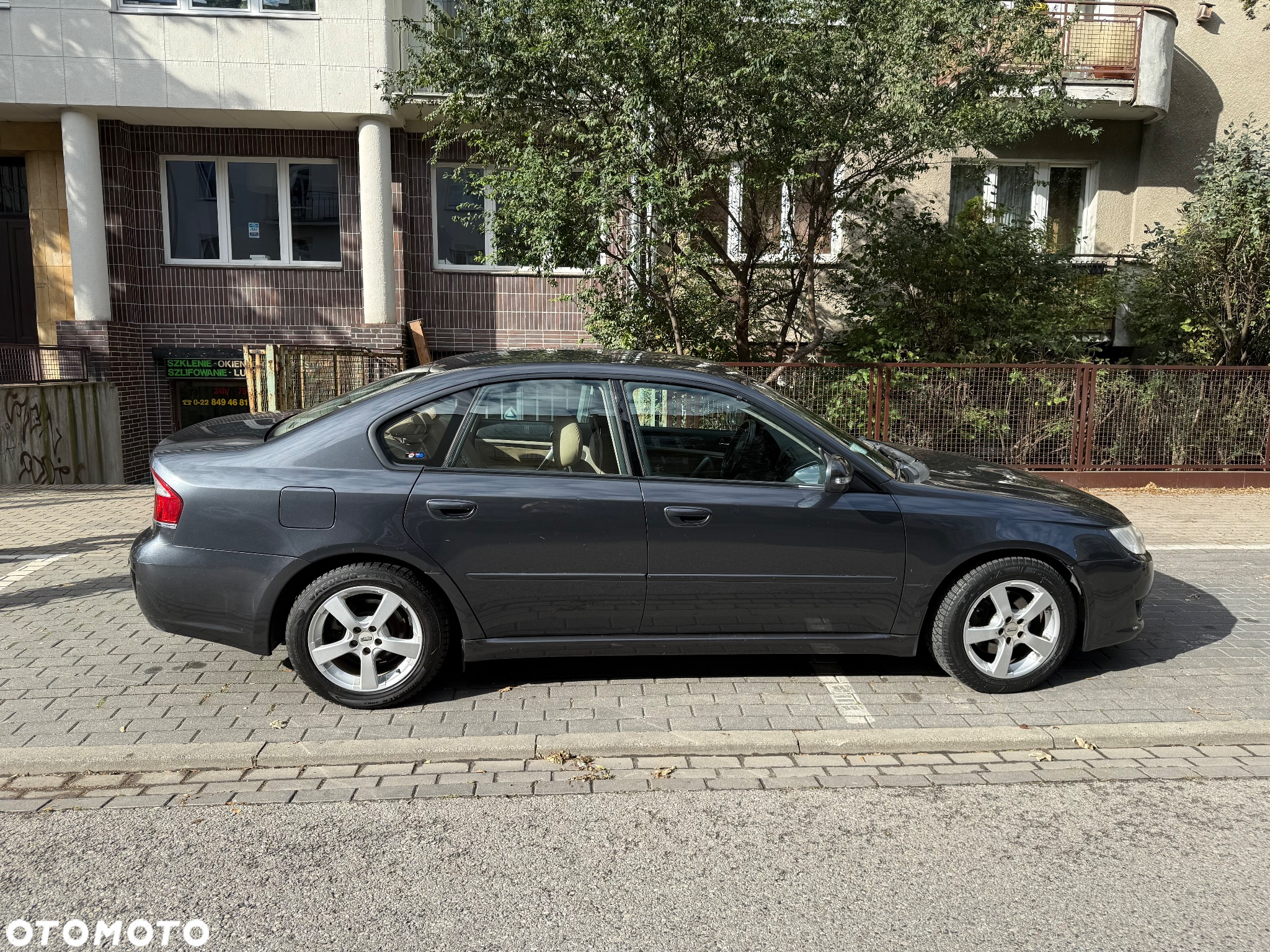 Subaru Legacy - 2