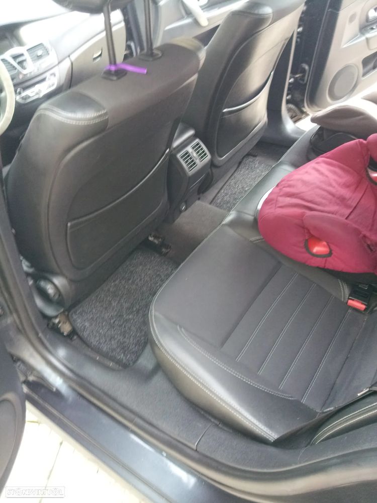 Renault Laguna Break dCi 110 FAP Dynamique - 10