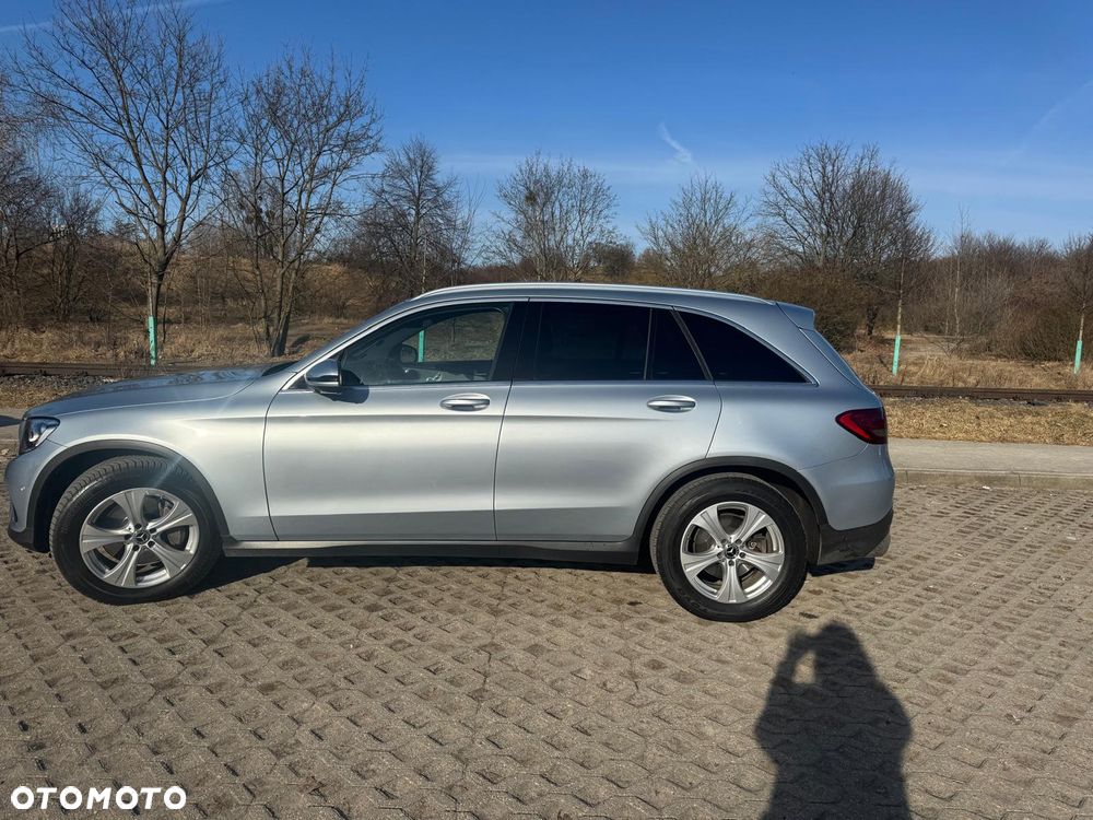 Mercedes-Benz GLC 220 d 4Matic 9G-TRONIC - 9