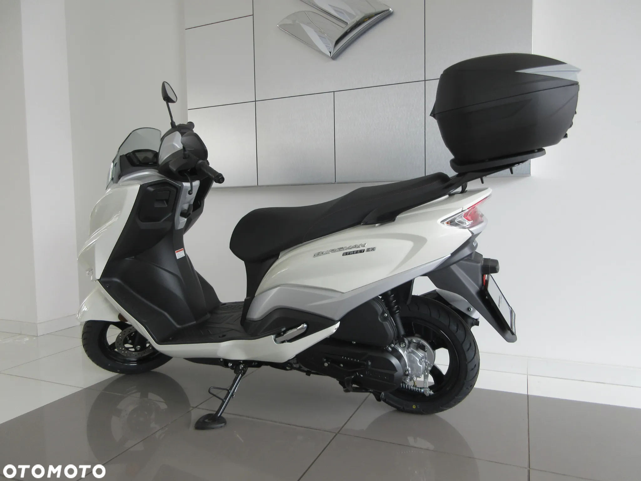 Suzuki Burgman - 5
