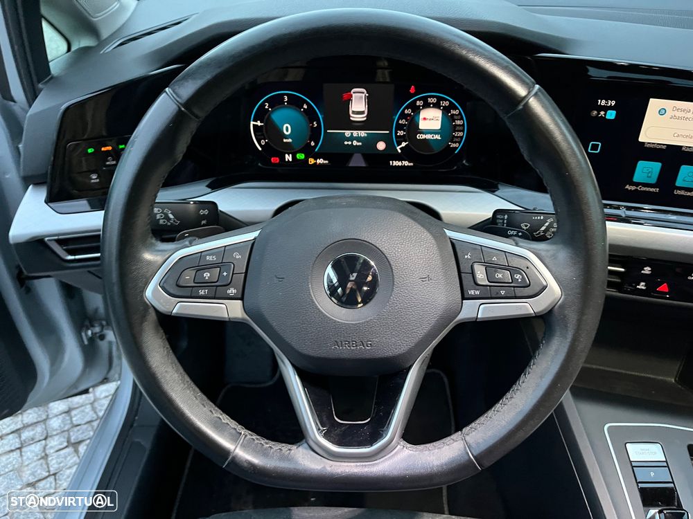 VW Golf Variant 2.0 TDi Life DSG - 21