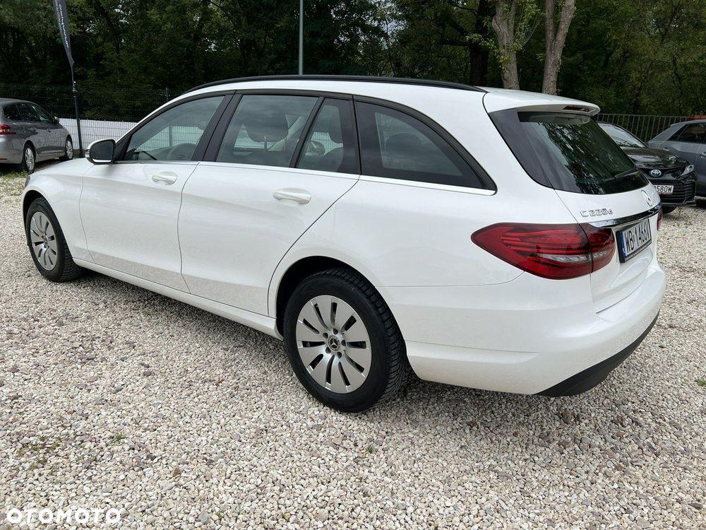 Mercedes-Benz Klasa C 220 d 9G-TRONIC - 23