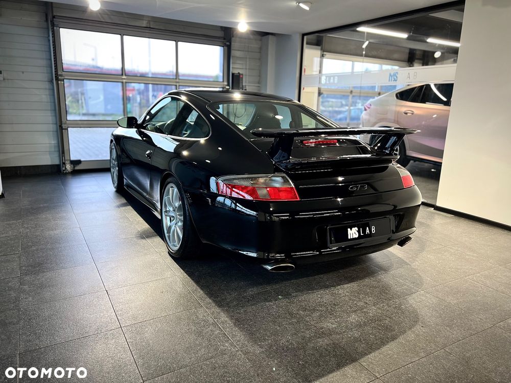 Porsche 911 GT3 - 4