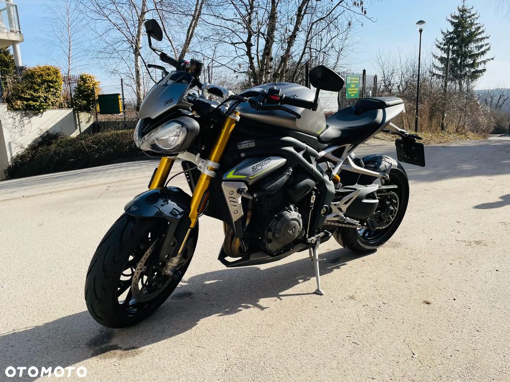 Triumph Speed Triple - 8