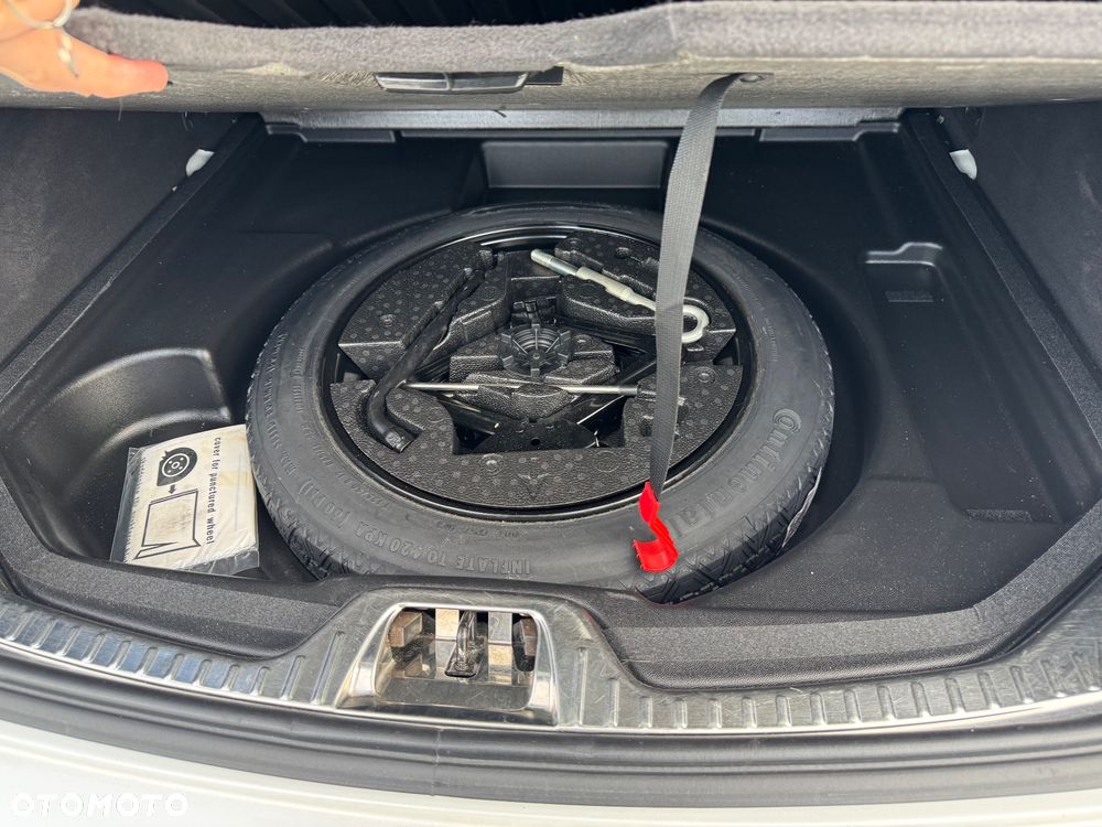 Volvo V60 Cross Country T5 AWD Momentum - 9