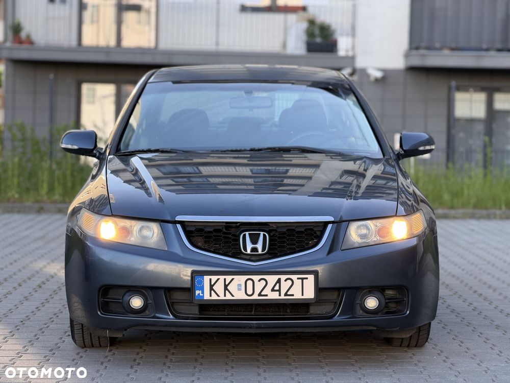 Honda Accord - 4