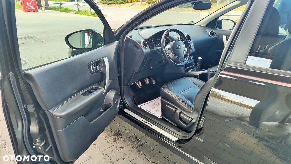 Nissan Qashqai 2.0 4 x 4 tekna - 3