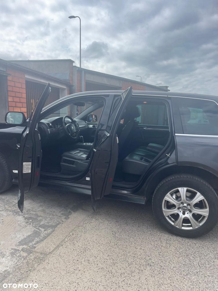 Volkswagen Touareg 3.0 V6 TDI DPF Tiptr - 11