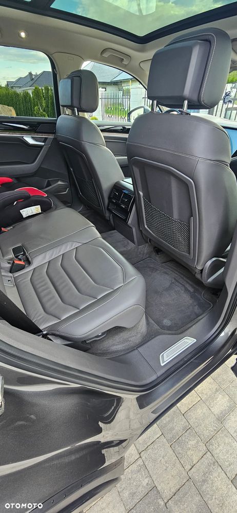 Volkswagen Touareg 3.0 V6 TDI SCR 4Motion Automatik Elegance Edition - 8