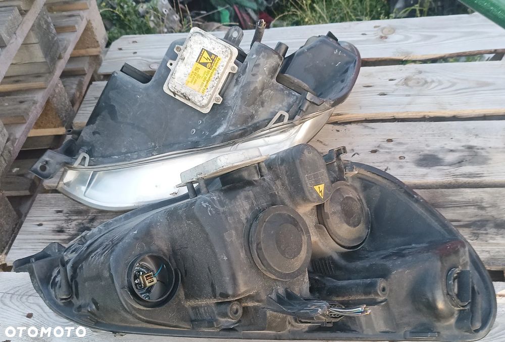 Lampa prawy lewa przód Xenon Ford S-Max wersja Europejska - 4