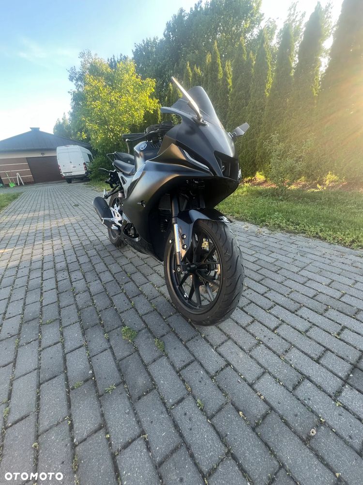 Yamaha R125 - 3