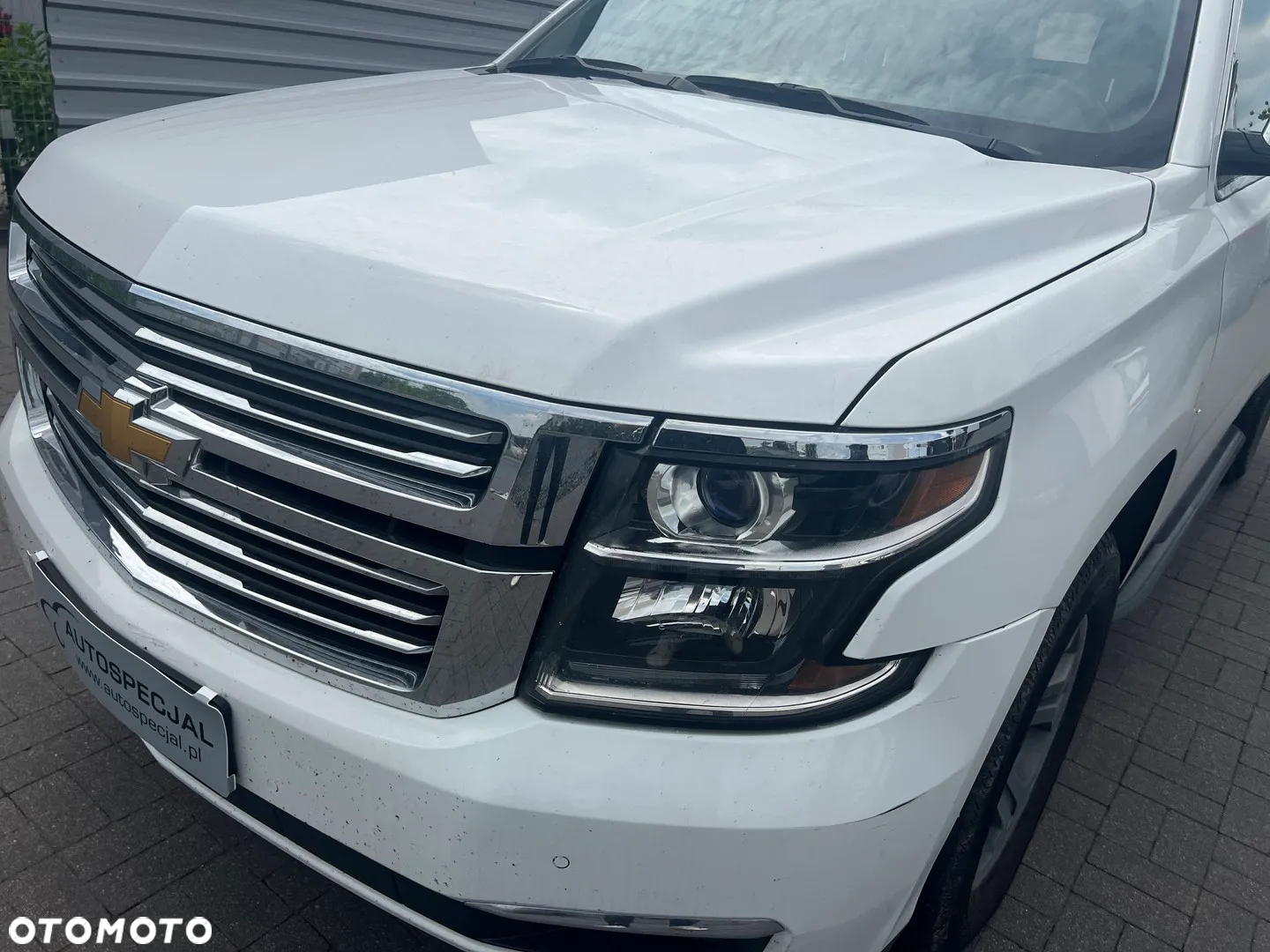 Chevrolet Tahoe - 2