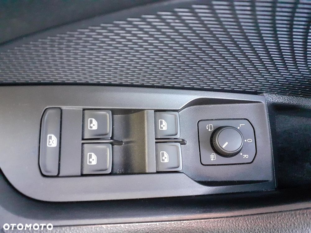 Skoda Octavia 1.5 TSI ACT Style - 20