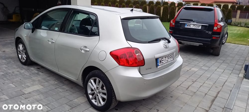 Toyota Auris 1.6 VVT-i Sol - 4