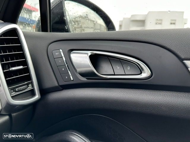 Porsche Cayenne Platinum Edition - 5