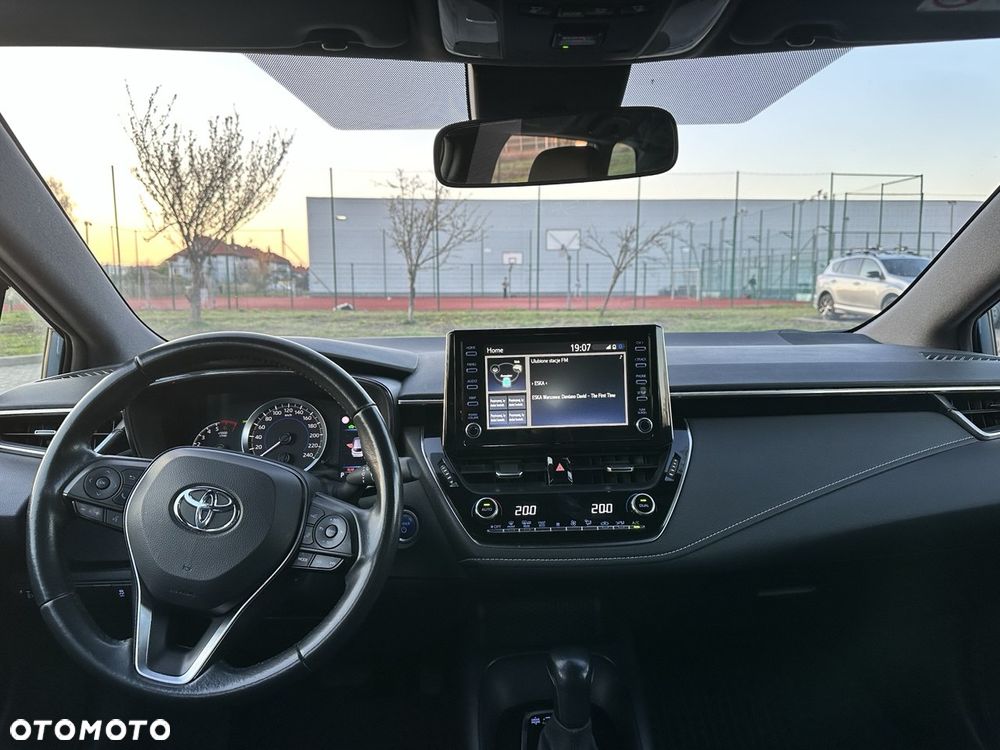 Toyota Corolla 1.8 Hybrid GPF Comfort - 13