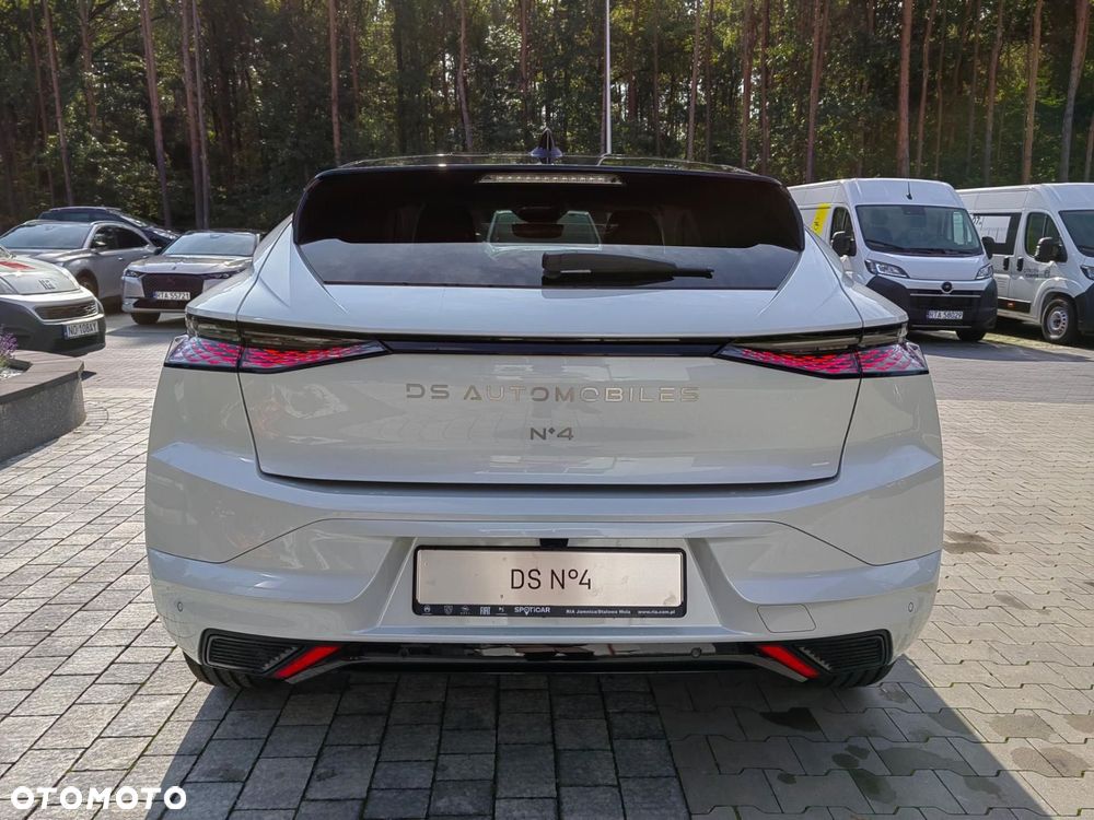 DS Automobiles DS 4 1.2 mHEV Pallas eDCS6 - 17