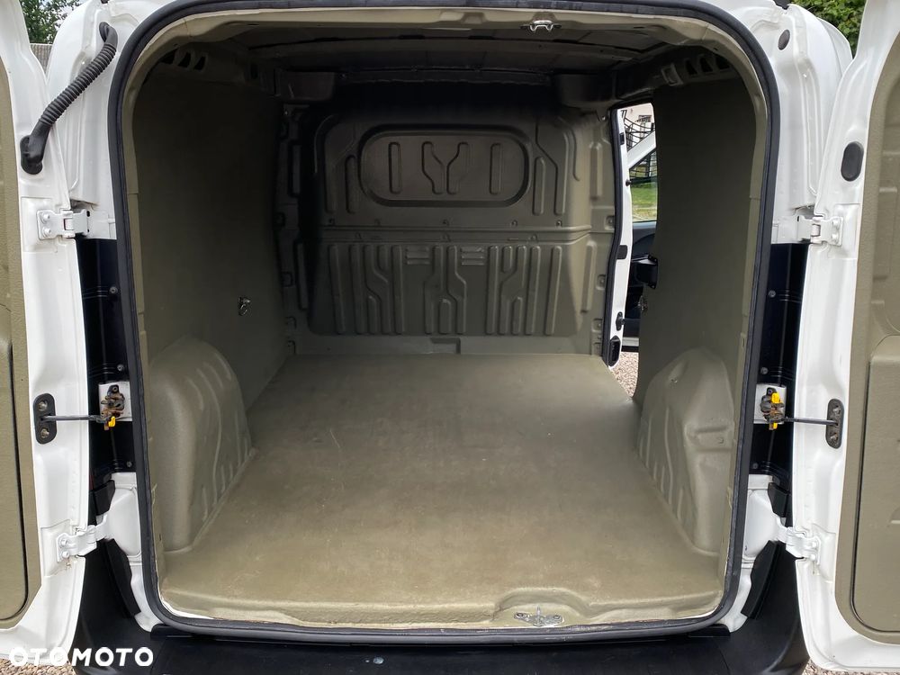 Fiat Doblo - 21