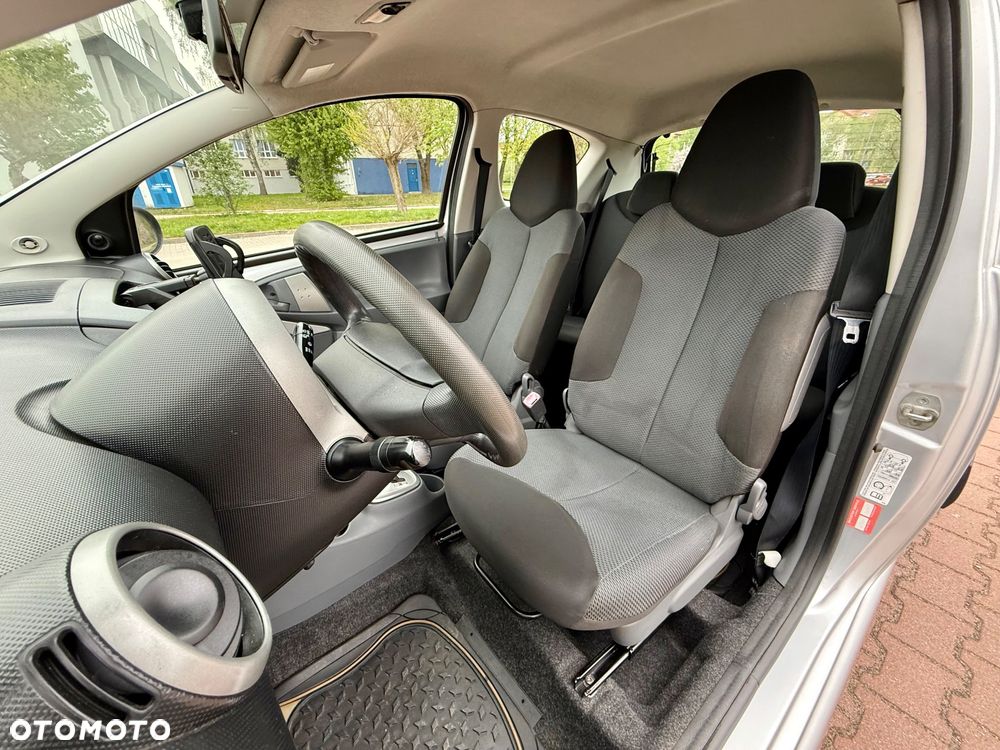 Toyota Aygo 1.0 VVT-i Luna MM A/C - 13