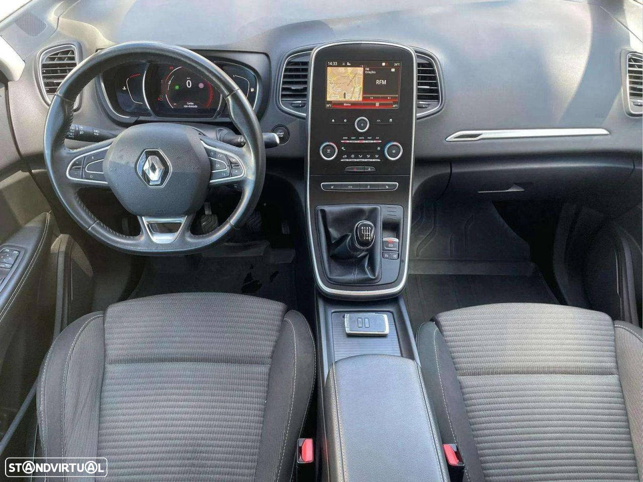 Renault Grand Scénic 1.5 dCi Expression SS - 11