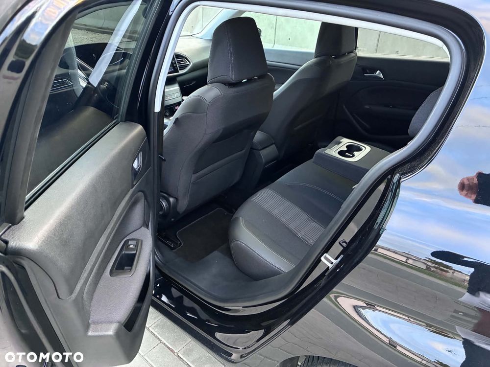 Peugeot 308 - 12