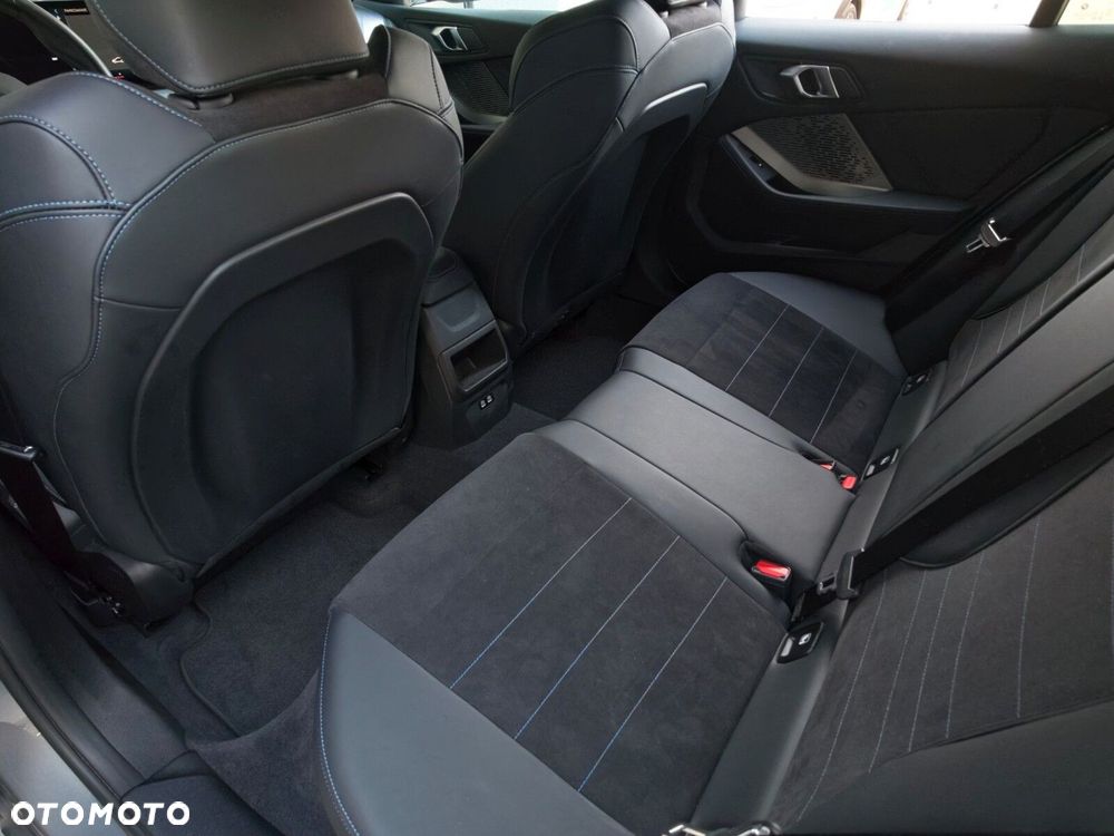 BMW Seria 1 - 10