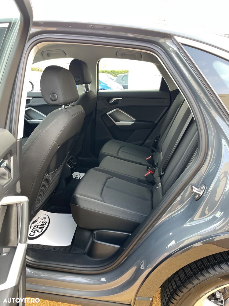 Audi Q3 35 TFSI ack S tronic - 25